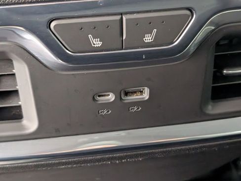 Used 2023 Chevrolet Silverado 1500 LTZ image 25