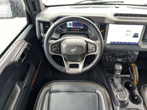 Used 2024 Ford Bronco Badlands AWD/4WD image 15