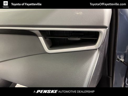 Used 2026 Toyota Corolla LE image 17