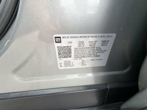 Certified 2023 Chevrolet Equinox Premier FWD image 34