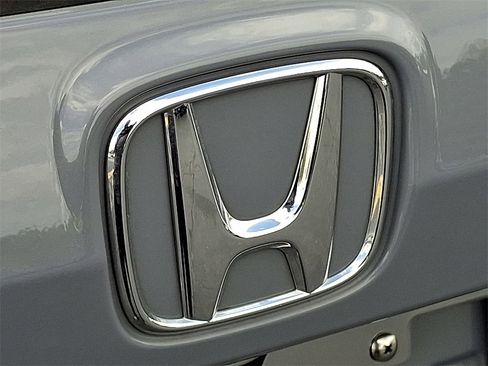 Used 2023 Honda CR-V LX image 27