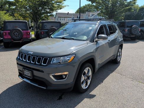 Used 2021 Jeep Compass Limited w/ Sun and Sound Group AWD/4WD image 2