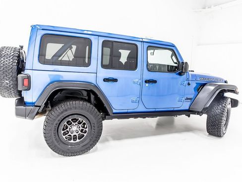 Used 2022 Jeep Wrangler Unlimited Sport AWD/4WD image 8