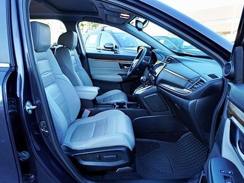 Used 2018 Honda CR-V Touring image 11