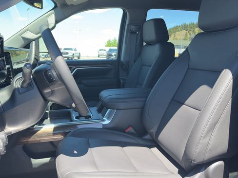 New 2026 Chevrolet Silverado 2500 LT w/ All Star Edition AWD/4WD image 11