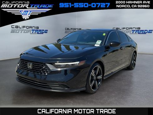 Used 2023 Honda Accord Sport image 1