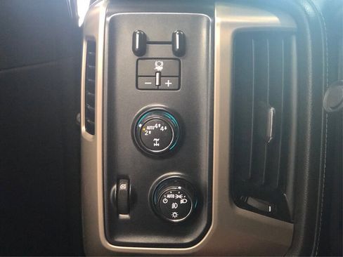 Used 2017 GMC Sierra 1500 Denali image 26