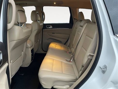 Used 2020 Jeep Grand Cherokee Limited image 13