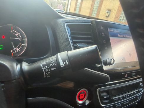 Used 2023 Honda Ridgeline Black Edition image 17