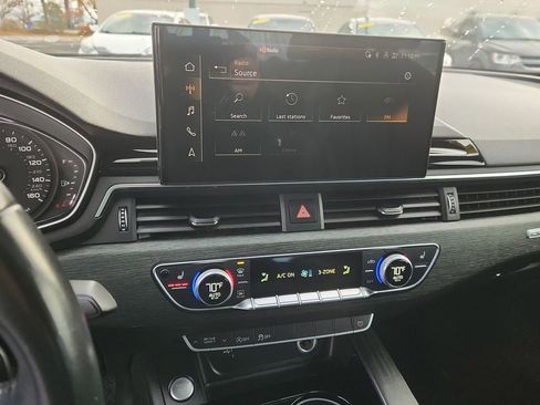 Used 2022 Audi A5 2.0T Premium image 27