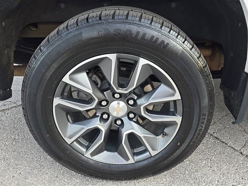 Certified 2024 Chevrolet Silverado 1500 LT image 12