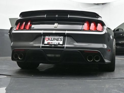 Used 2017 Ford Mustang Shelby GT350 image 70
