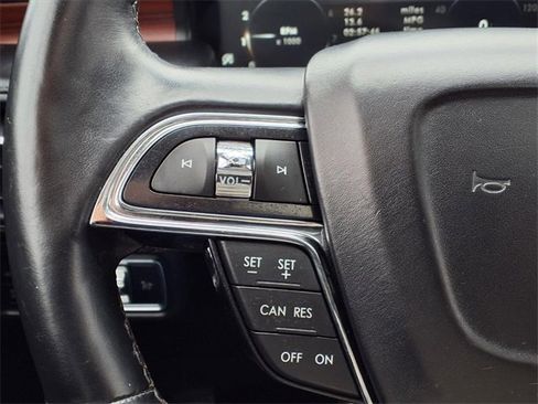 Certified 2023 Lincoln Nautilus Reserve w/ Cargo Utility Package image 14