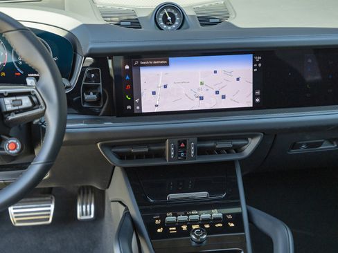 New 2026 Porsche Cayenne Turbo GT image 19