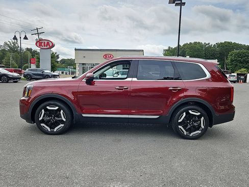 Used 2024 Kia Telluride S w/ S Sunroof Package AWD/4WD image 4