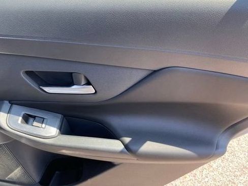 New 2026 Nissan Sentra SR w/ SR Premium Package FWD image 26