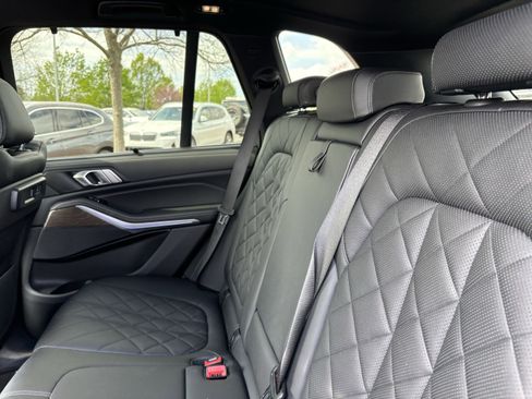 Used 2023 BMW X5 sDrive40i w/ Premium Package image 31