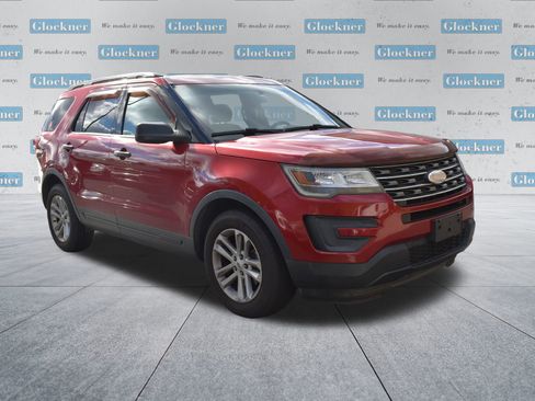 Used 2016 Ford Explorer FWD image 3