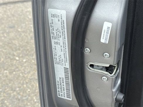 Used 2024 RAM 2500 Big Horn w/ Bed Utility Group image 55