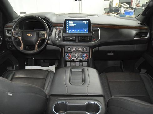 Used 2023 Chevrolet Suburban High Country AWD/4WD image 29