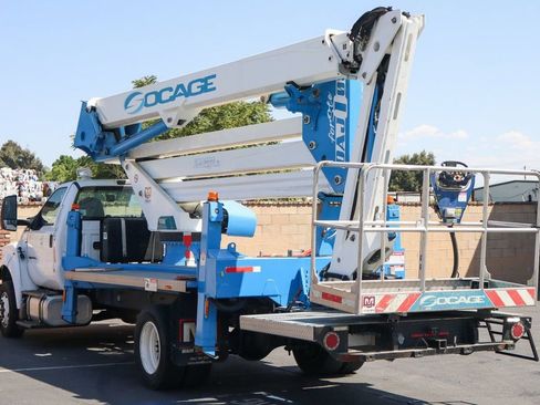 Used 2019 Ford F650 2WD Regular Cab Super Duty image 5