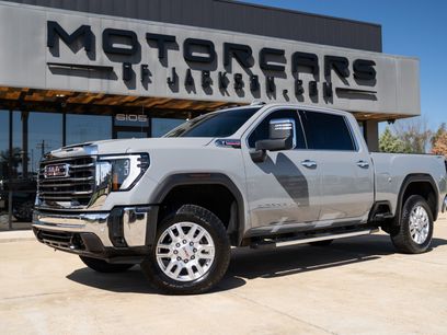 Used 2024 GMC Sierra 2500 SLT w/ SLT Premium Package