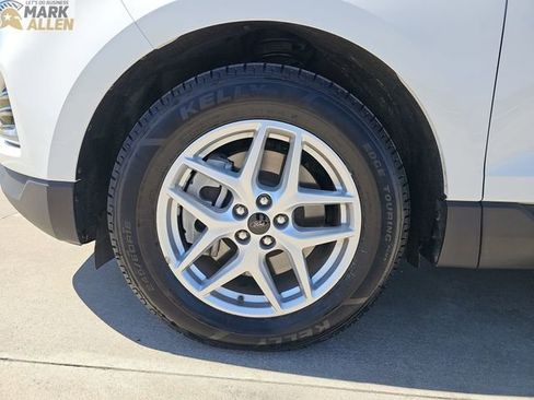 Used 2023 Ford Edge SEL w/ Cargo Accessory Package image 32