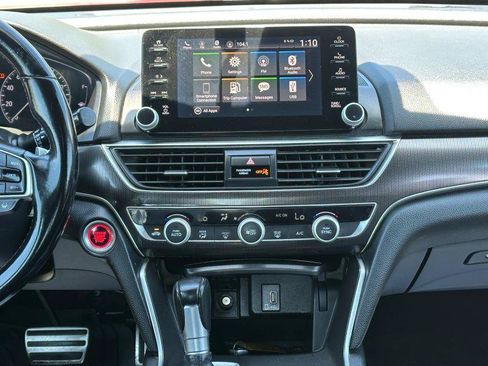 Used 2018 Honda Accord Sport image 15