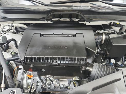 Used 2025 Honda Pilot TrailSport image 18