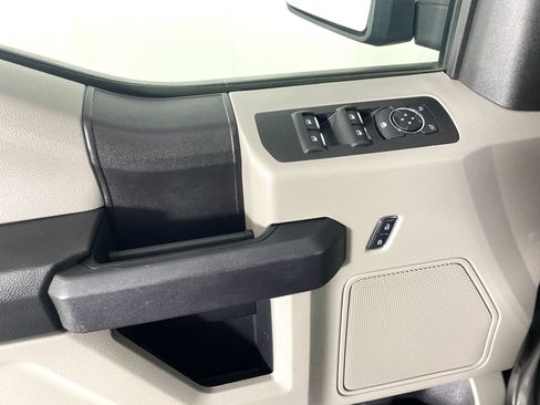 Used 2017 Ford F150 XL w/ XL Power Equipment Group AWD/4WD image 12