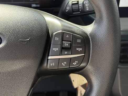 Used 2025 Ford Maverick XL FWD image 28
