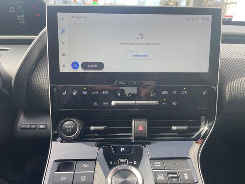 Used 2024 Toyota bZ4X XLE image 24