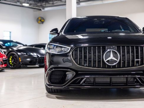 Used 2024 Mercedes-Benz S 63 AMG S w/ AMG Night Package image 21
