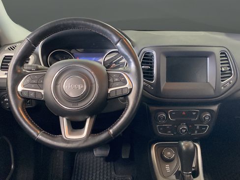 Used 2021 Jeep Compass Latitude w/ Convenience Group AWD/4WD image 11