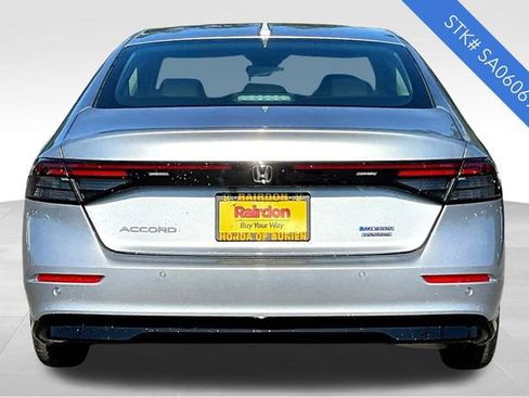 New 2025 Honda Accord Touring image 4