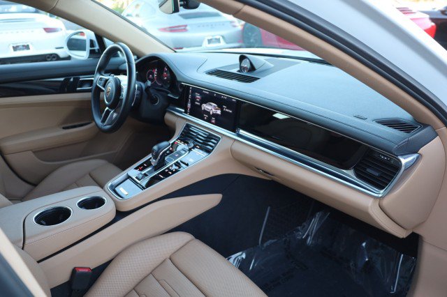 Used 2020 Porsche Panamera 4 AWD/4WD image 46
