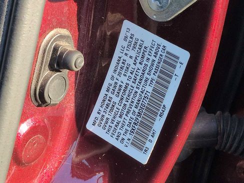 Used 2013 Honda Civic LX image 35