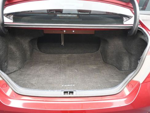 Used 2015 Toyota Camry XSE image 16