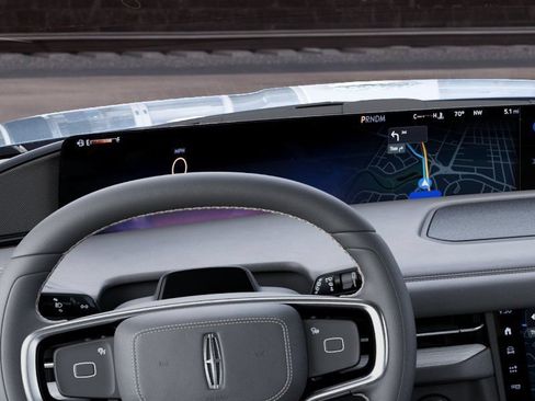 New 2027 Lincoln Navigator Reserve AWD/4WD image 13