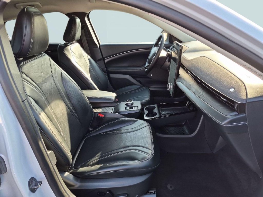 Used 2023 Ford Mustang Mach-E Premium RWD image 28