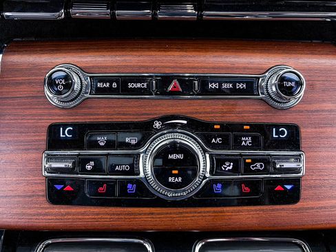 Used 2020 Lincoln Aviator Reserve w/ Equipment Group 201A image 28