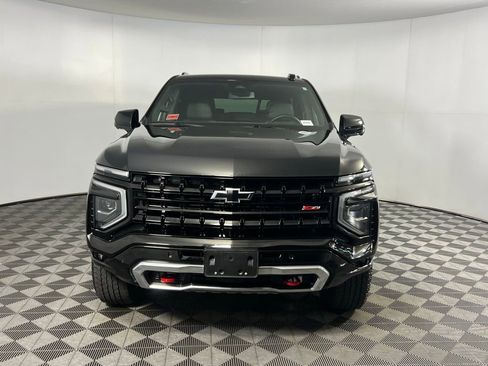 Used 2025 Chevrolet Tahoe Z71 image 12