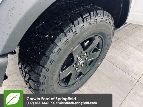 New 2025 Ford Bronco Big Bend w/ Black Diamond Package image 40