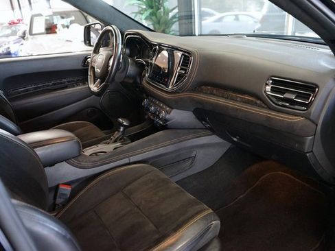 Used 2023 Dodge Durango R/T w/ Hemi Orange Plus Package image 48