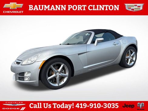 Used 2007 Saturn Sky w/ Premium Trim Pkg RWD image 2