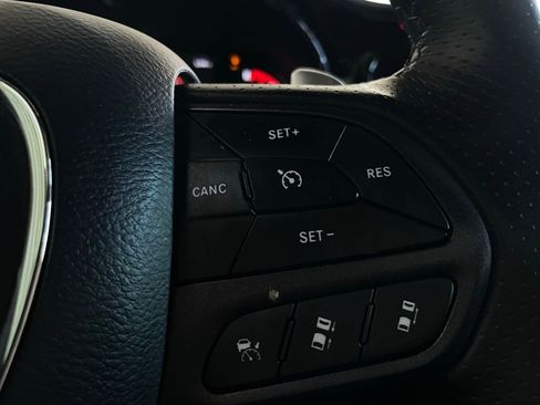 Used 2023 Dodge Durango GT image 34