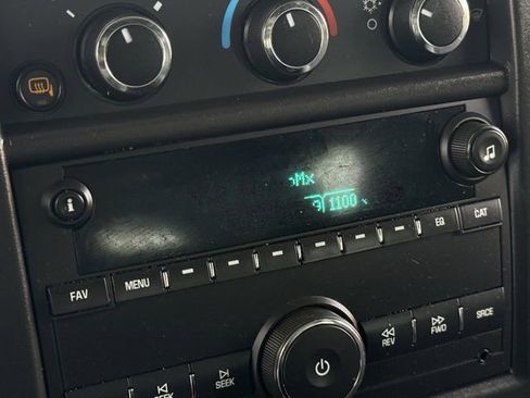 Used 2024 GMC Savana 2500 Work Van w/ Driver Convenience Package image 19