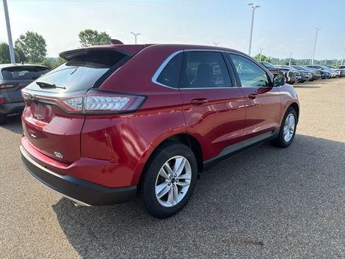 Used 2015 Ford Edge SEL w/ Equipment Group 201A AWD/4WD image 3