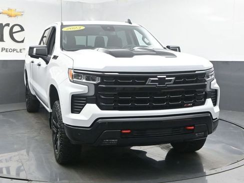 Used 2023 Chevrolet Silverado 1500 LT Trail Boss w/ LT Trail Boss Premium Package AWD/4WD image 49