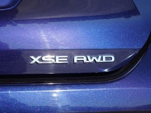 Used 2024 Toyota Highlander XSE image 10